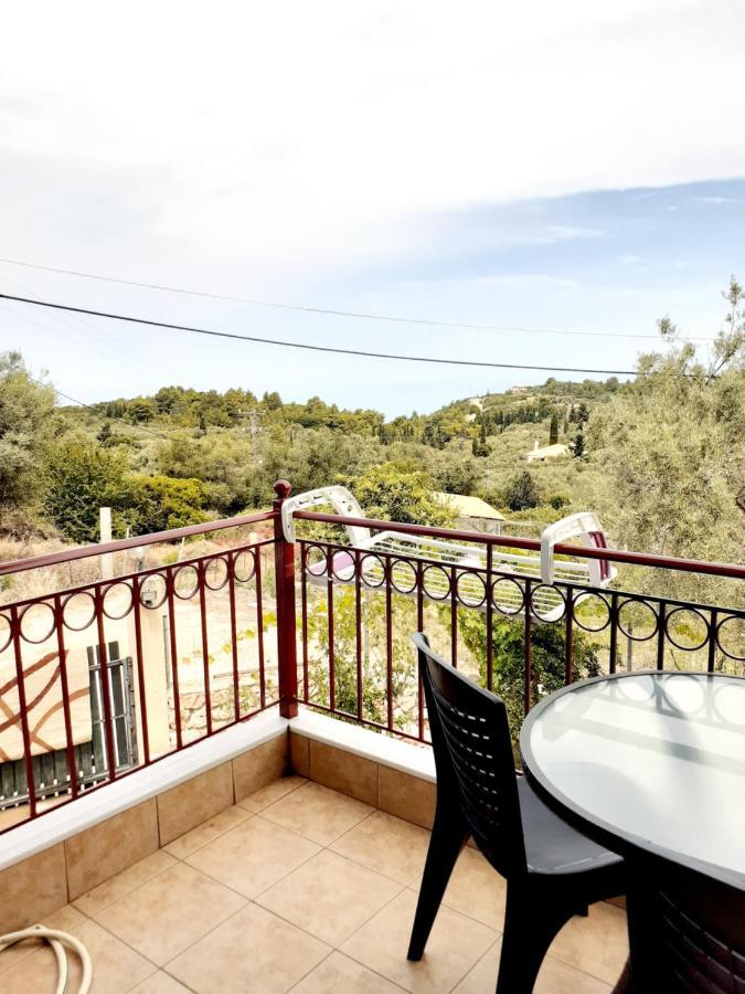 فندق Monika Lefkada Tsoukaládhes المظهر الخارجي الصورة